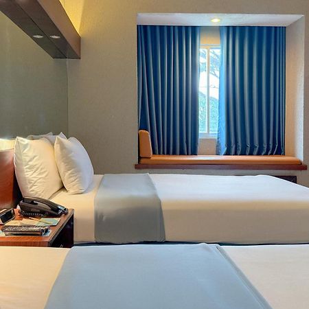 Microtel By Wyndham Eagle Ridge General Trias  Zewnętrze zdjęcie