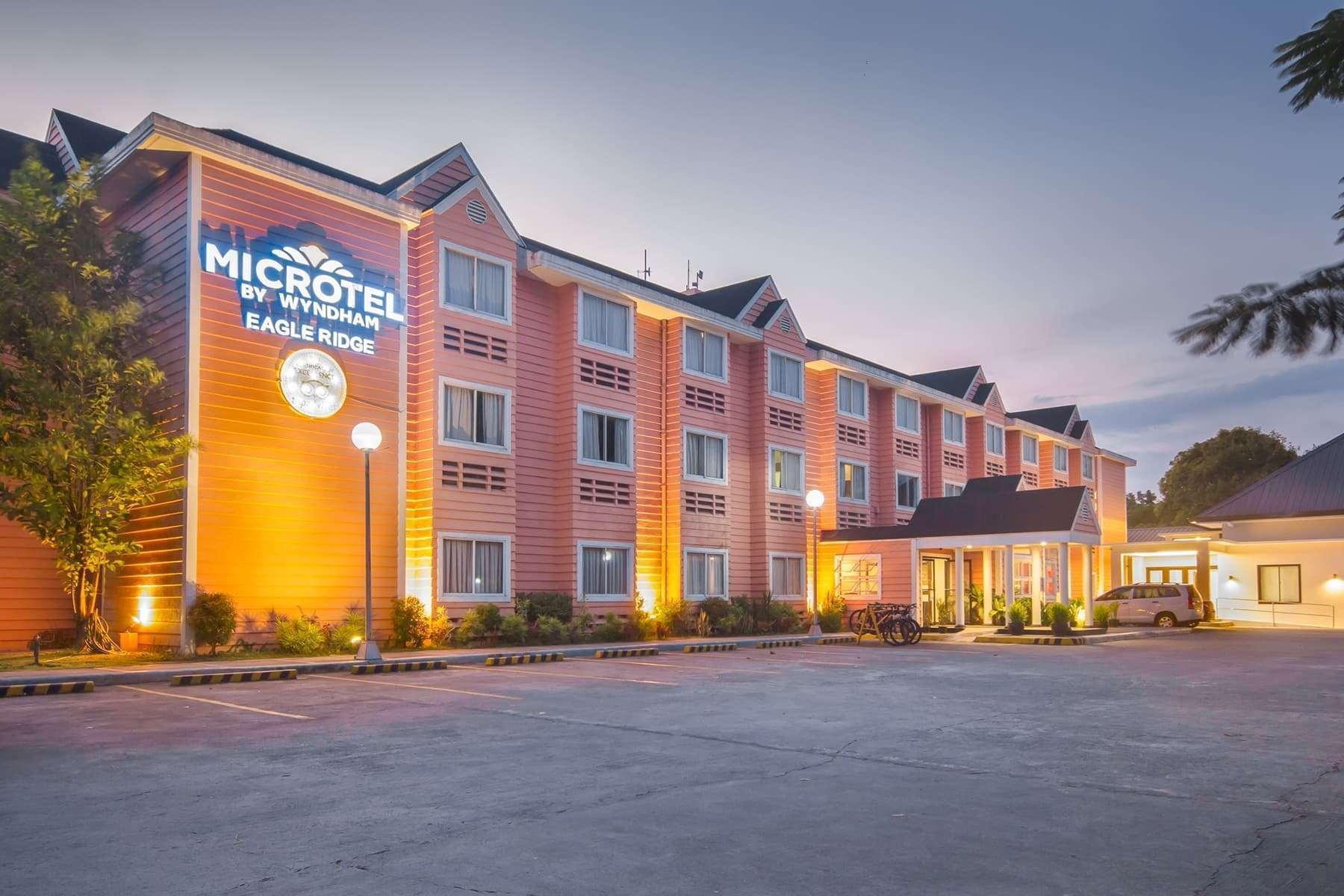 Microtel By Wyndham Eagle Ridge General Trias  Zewnętrze zdjęcie