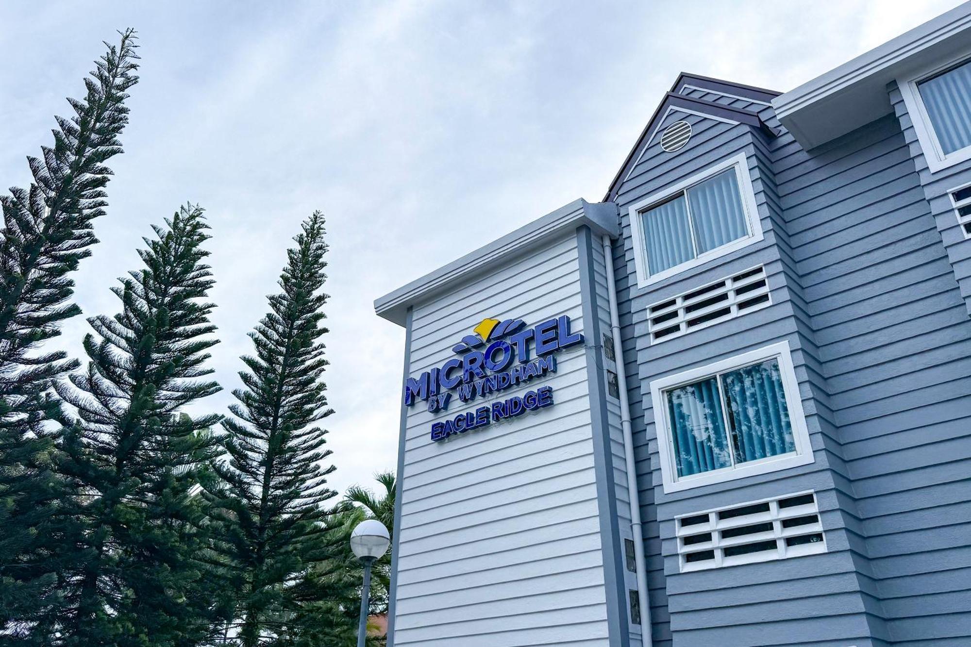 Microtel By Wyndham Eagle Ridge General Trias  Zewnętrze zdjęcie